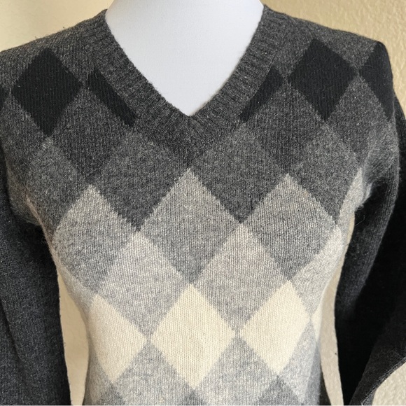 Vintage Evolution Wool V Neck Argyle Sweater - Picture 5 of 13